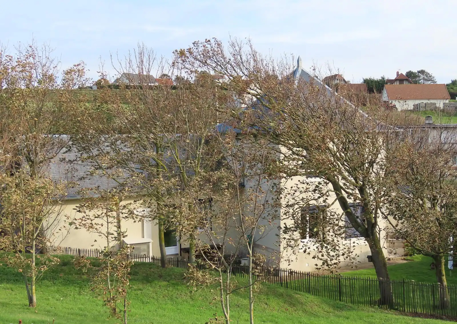 Achterzijde van de villa
